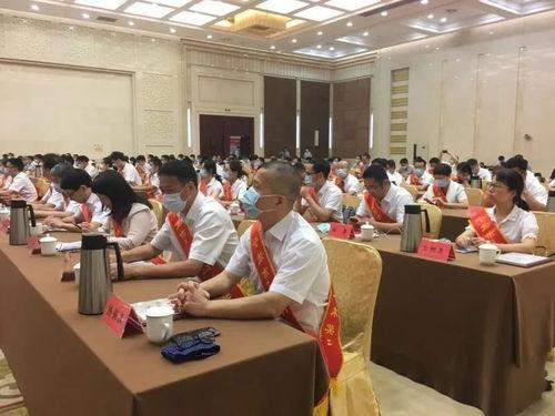 大同中医网红医生,传承国医精粹，健康传播新风尚