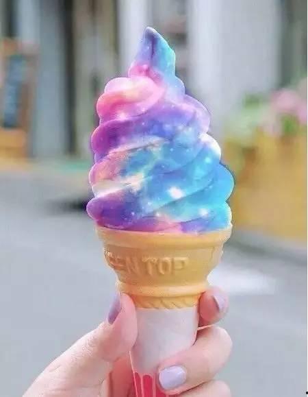 网红造型冰淇淋,夏日清凉新潮流