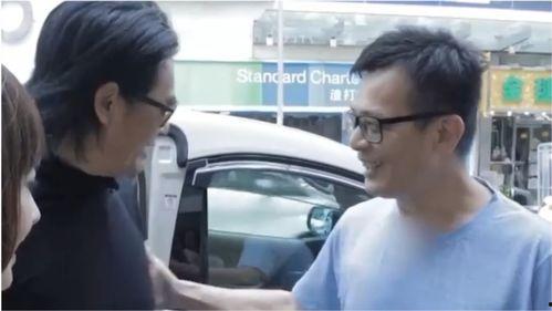 街上偶遇明星爆笑节目,爆笑瞬间引全民热议！