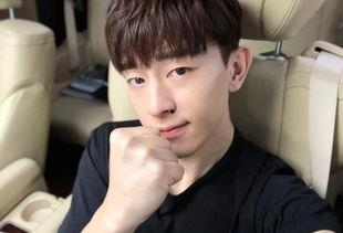 邓伦头条情感学院,揭秘明星情感智慧与生活哲学